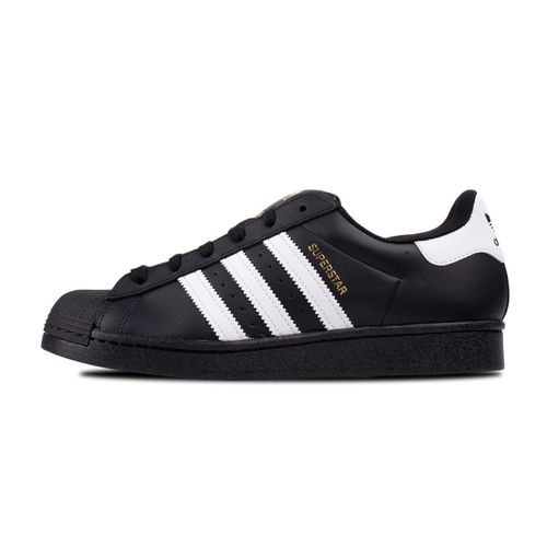 Tênis adidas superstar