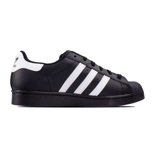 Tênis adidas superstar