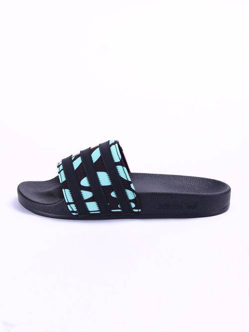 Chinelo adidas adilette