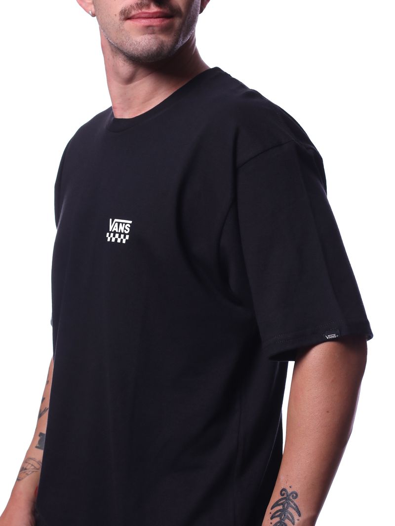 Camiseta-vans-left-chest-logo--Preto
