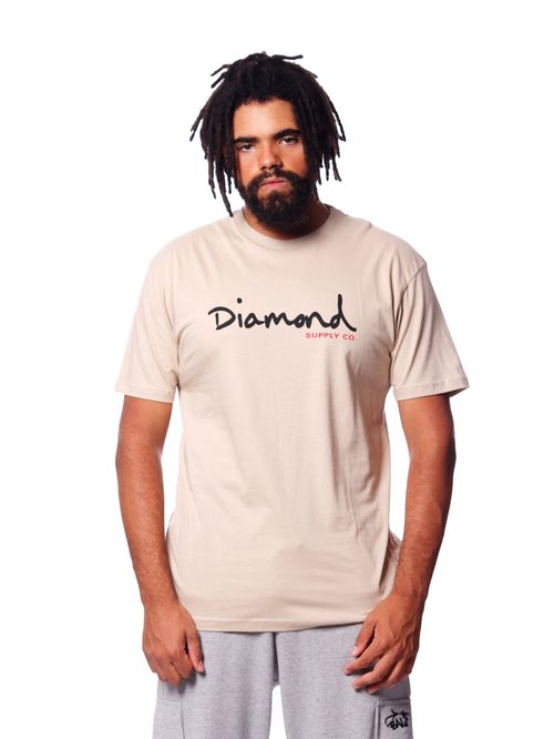 Camiseta diamond og script