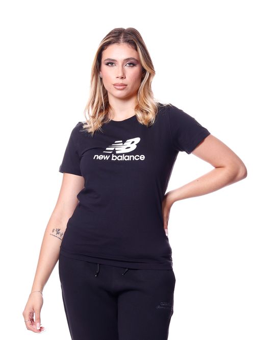 Camiseta New Balance Essentials