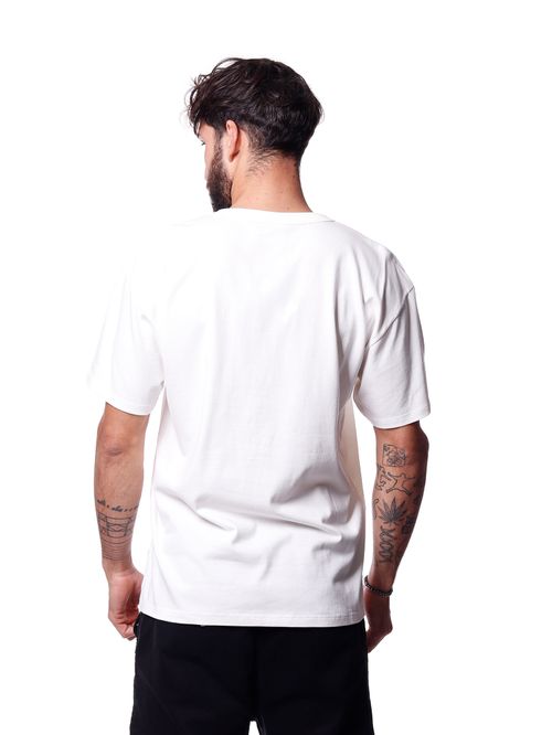 Camiseta champion logo embroidery script