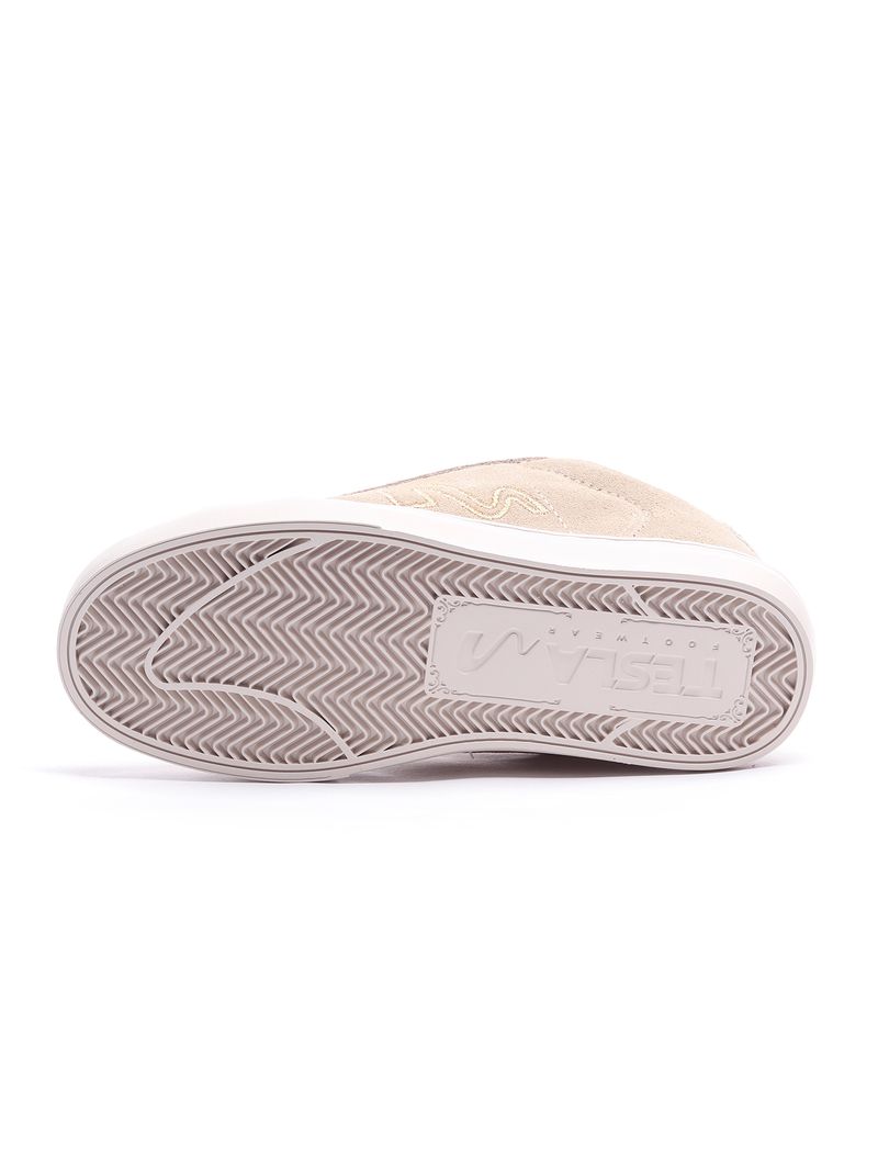 Tenis-Tesla-Hertz-Sand-Sand