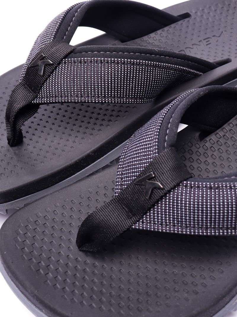 Chinelo-Kenner-Kivah-K-Pro-Cinza