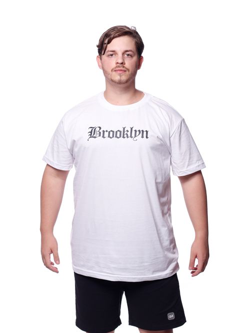 Camiseta Plus Size Bali Hai Brooklyn