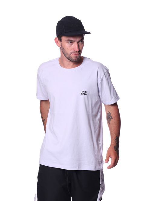 Camiseta Bali Hai Cobra e Tocha