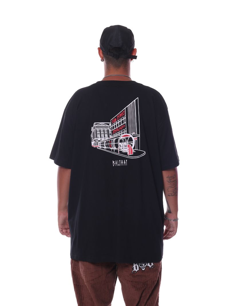 Camiseta-Plus-Size-Bali-Hai-Tubo-Central-Preto