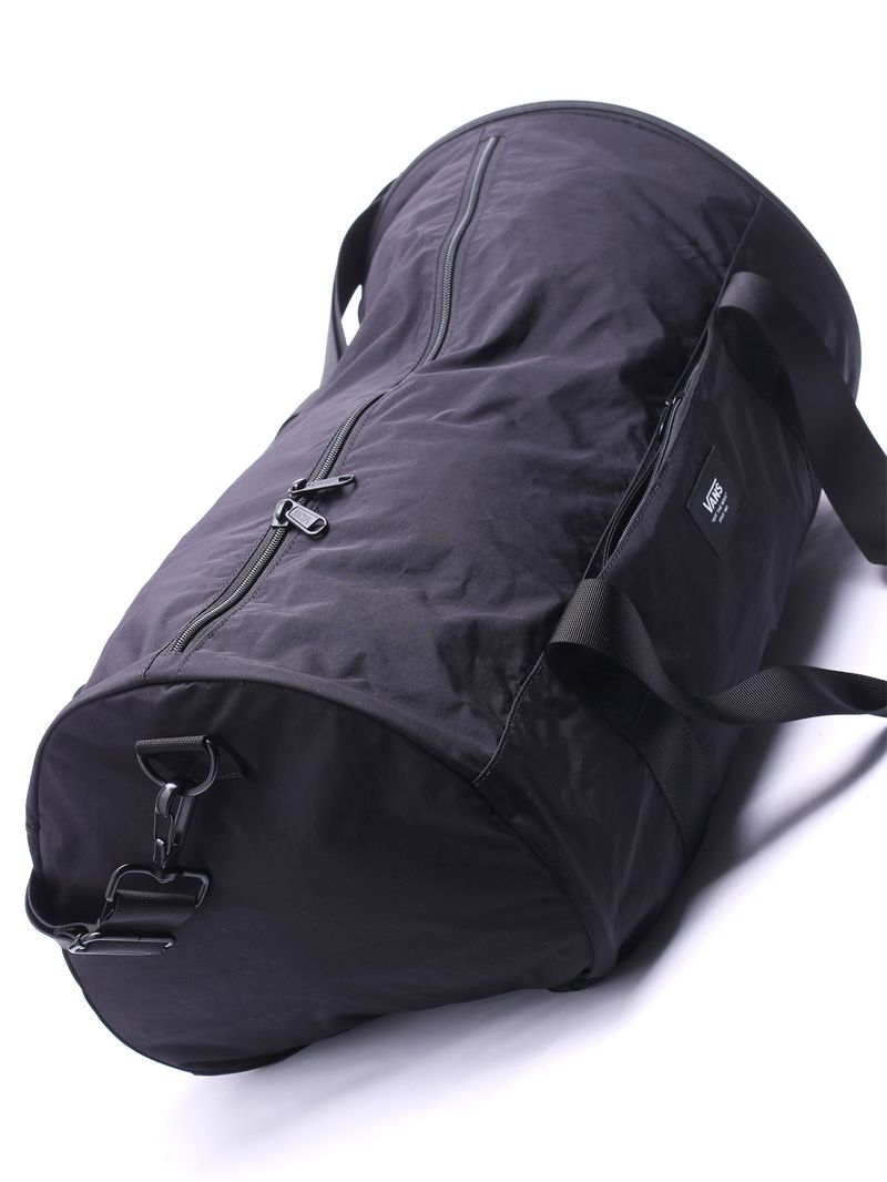 Bolsa-Vans-Barreled-Duffel-Preto