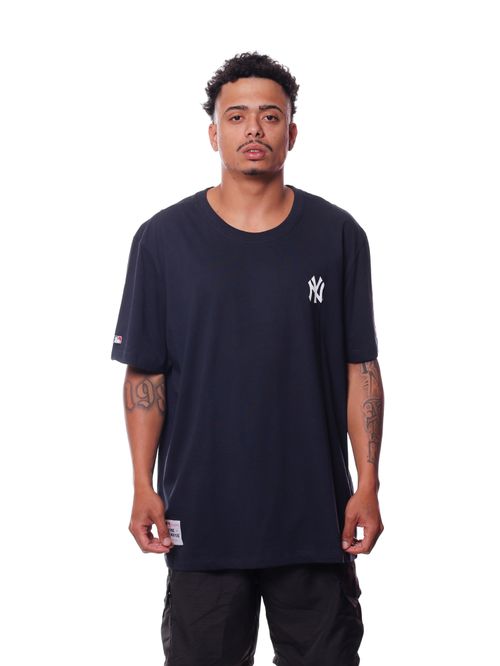 Camiseta Plus Size New Era Regular MLB New York Yankees