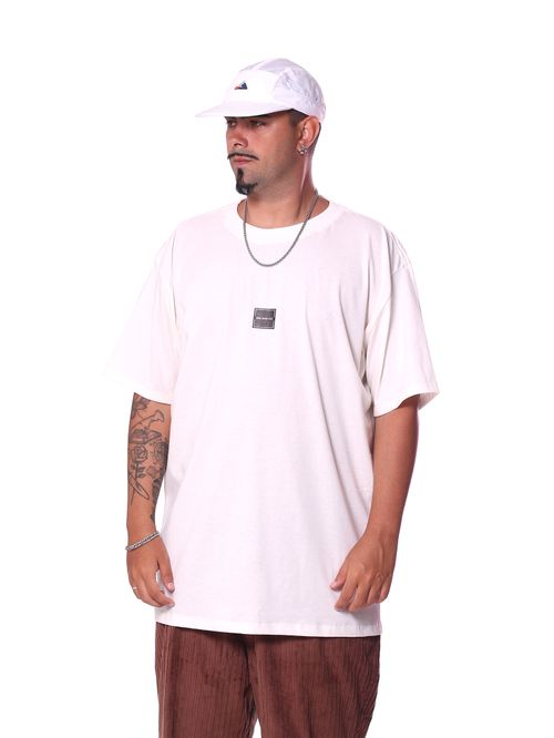 Camiseta Plus Size Bali Hai Co.