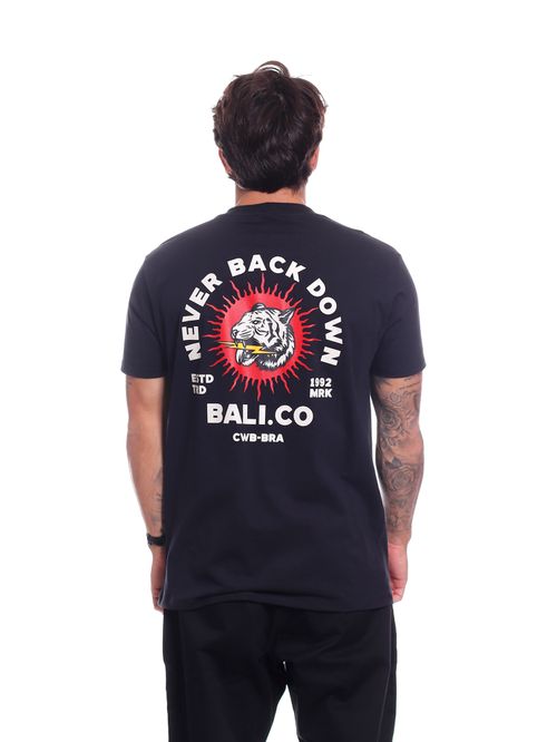 Camiseta Bali Hai Tiger Never Back Down