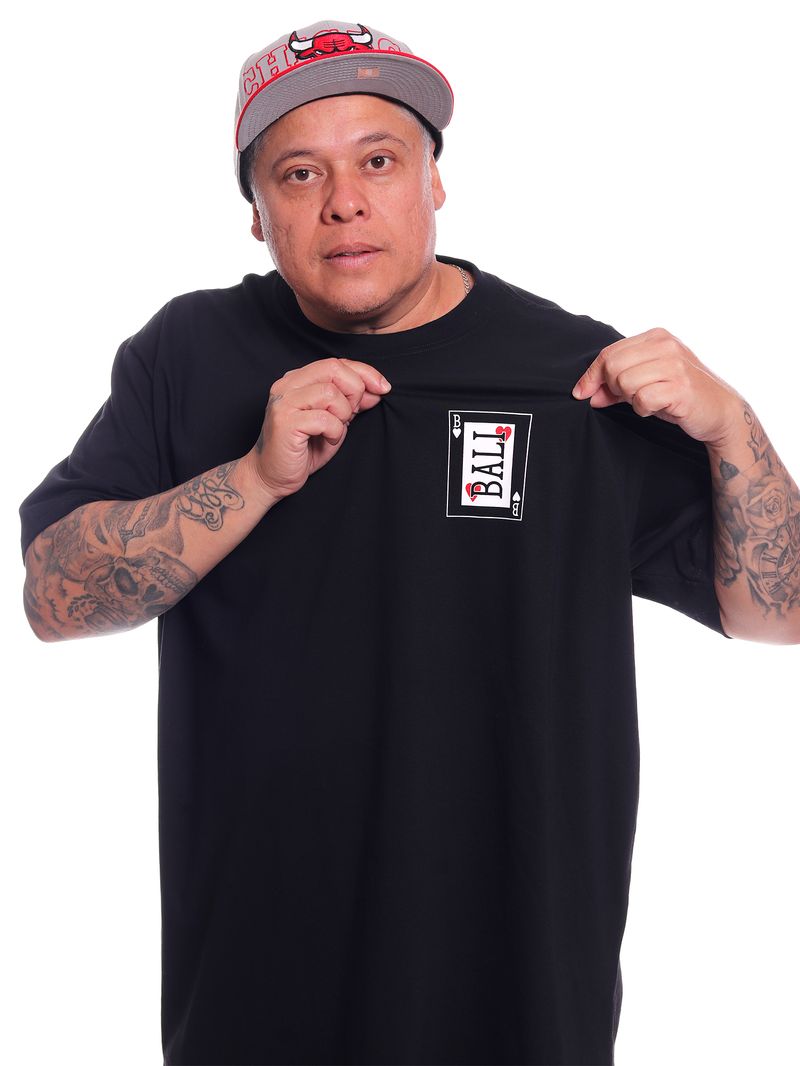 Camiseta-Plus-Size-Bali-Hai-Rei-de-Copas-Preto