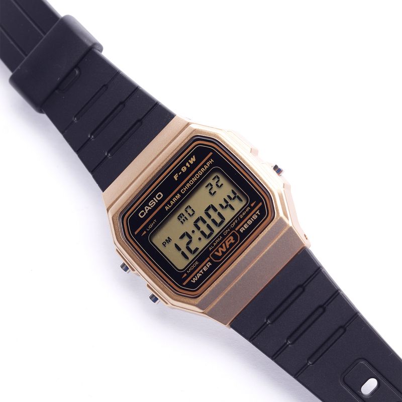 Relogio-Casio-Standard-Preto-dourado