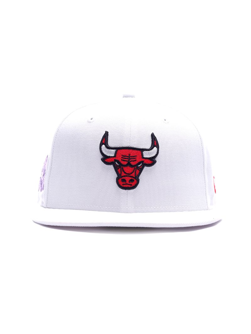 Bone-New-Era-59FIFTY-Fitted-NBA-Chicago-Bulls-Core-White