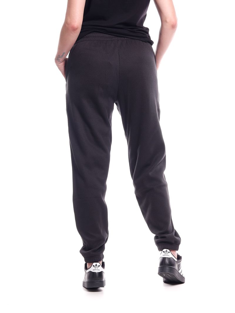 Calca-Adidas-Waffle-Trefoil-Essentials-Black