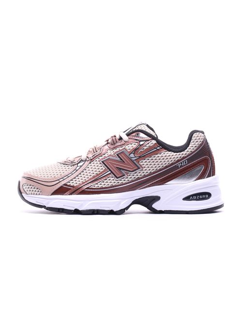 Tênis New Balance 740
