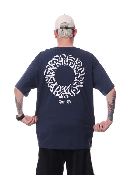 Camiseta Plus Size Bali Company Caligraffiti