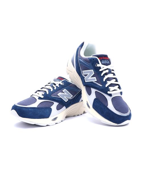 Tênis New Balance 880R